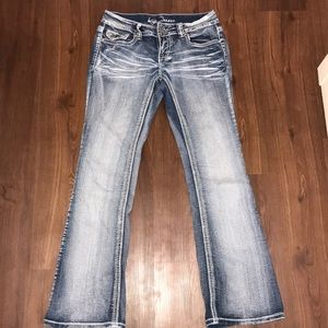 Boot cut Aríya jeans size 8